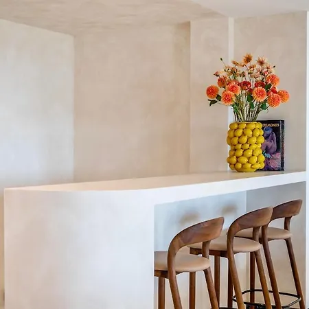Anamare Seafront Duplex Apartment *